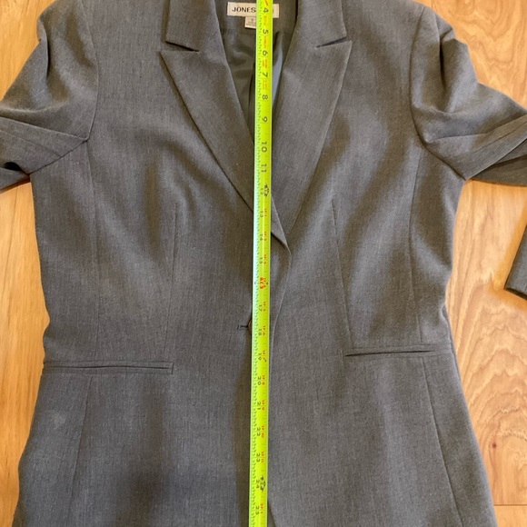 Jones & Co. Charcoal Gray Pencil Skirt Suit, Size 6 - Picture 8 of 13